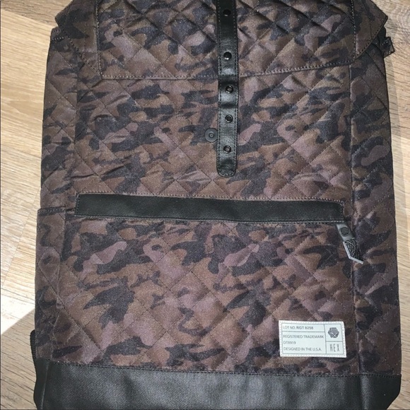 HEX Backpack - Picture 1 of 6